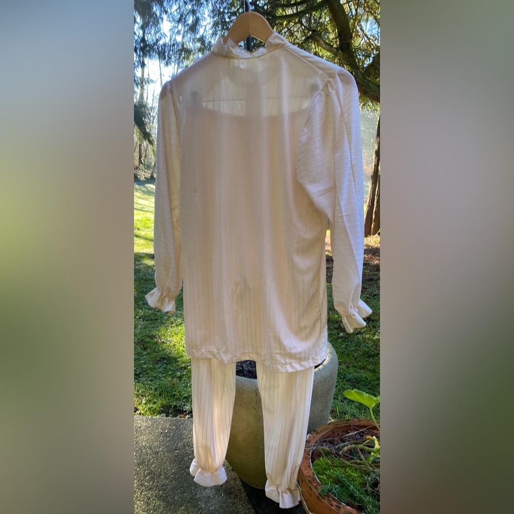 Vintage 70s Bloomer Pajama Set SMALL Ivory - Picture 2 of 12